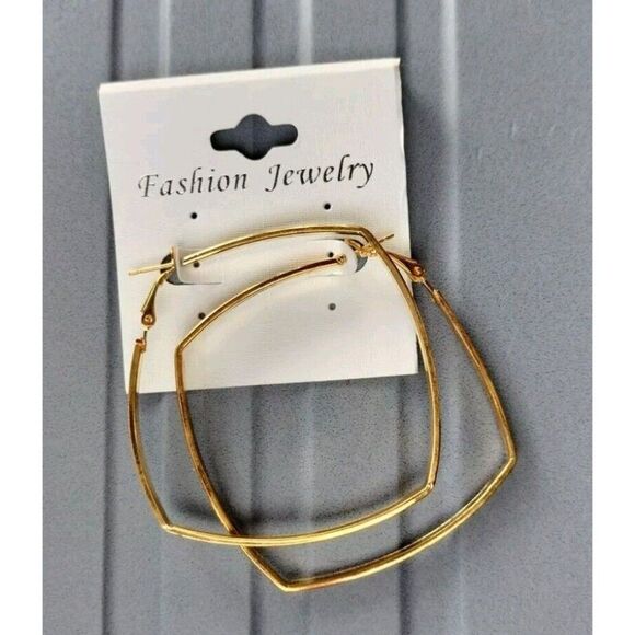 Hoop Earrings Gold Tone Fashion Jewelry Eggshell White Lightweight Career Square - Picture 5 of 15